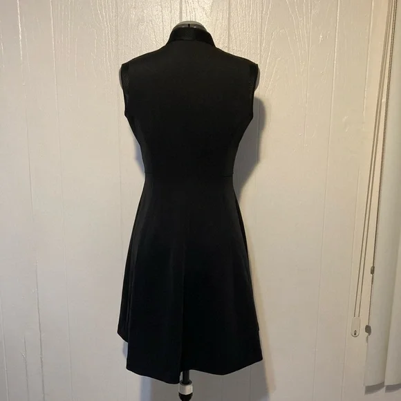 Elie Tahari Black Fit & Flare detail sleeveless dress size 6